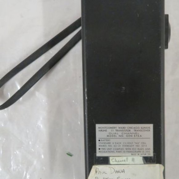 Wards Airline Dual Channel 11 Transistor Vintage Walkie Talkie Model GEN576A - Picture 2 of 6